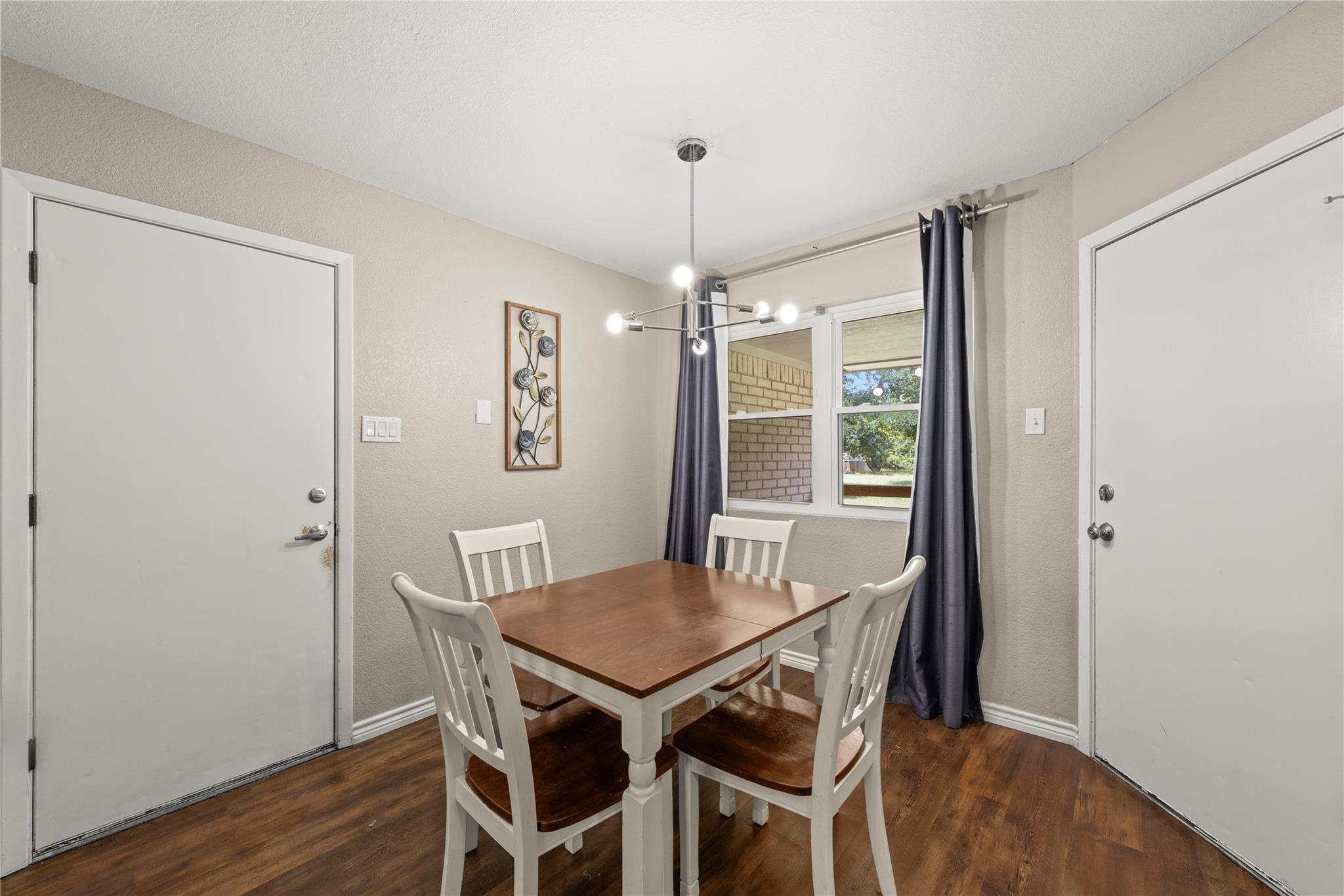 8827 E Highway 190 None E Property Photo 28