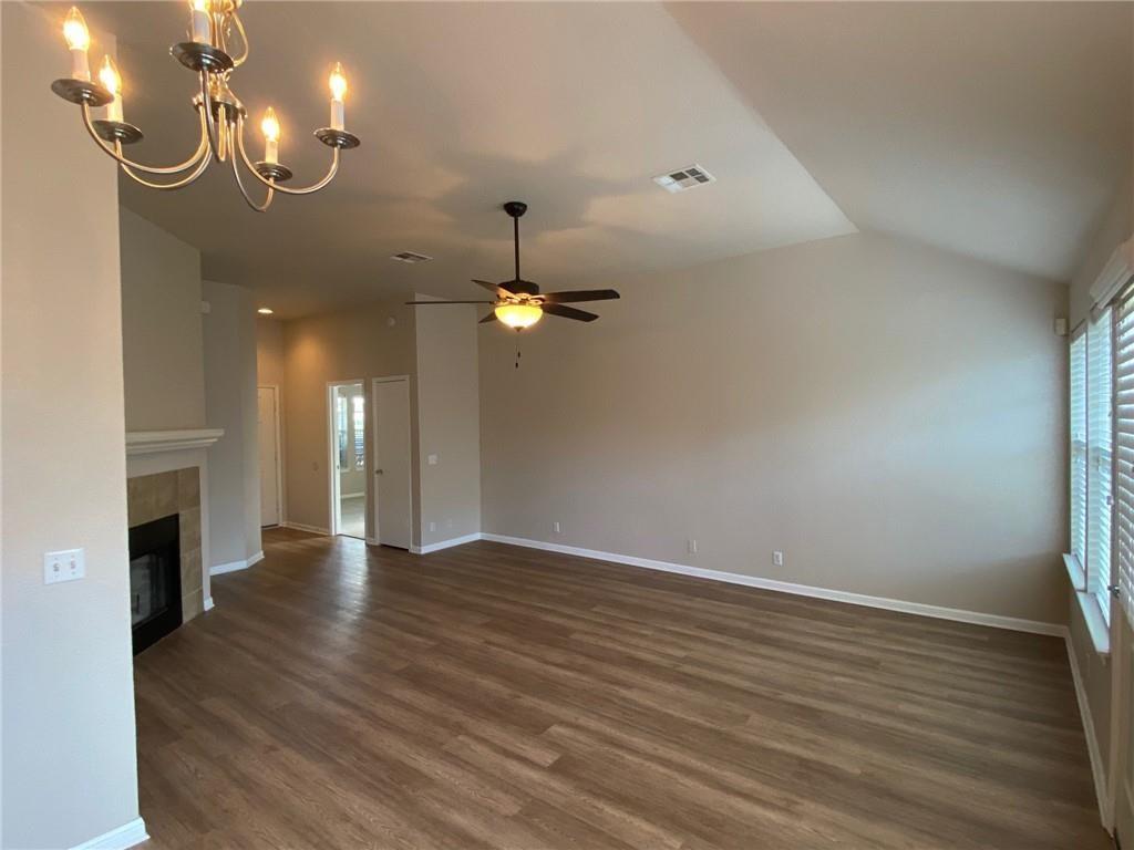 19100 Keeli Ln Property Photo 10