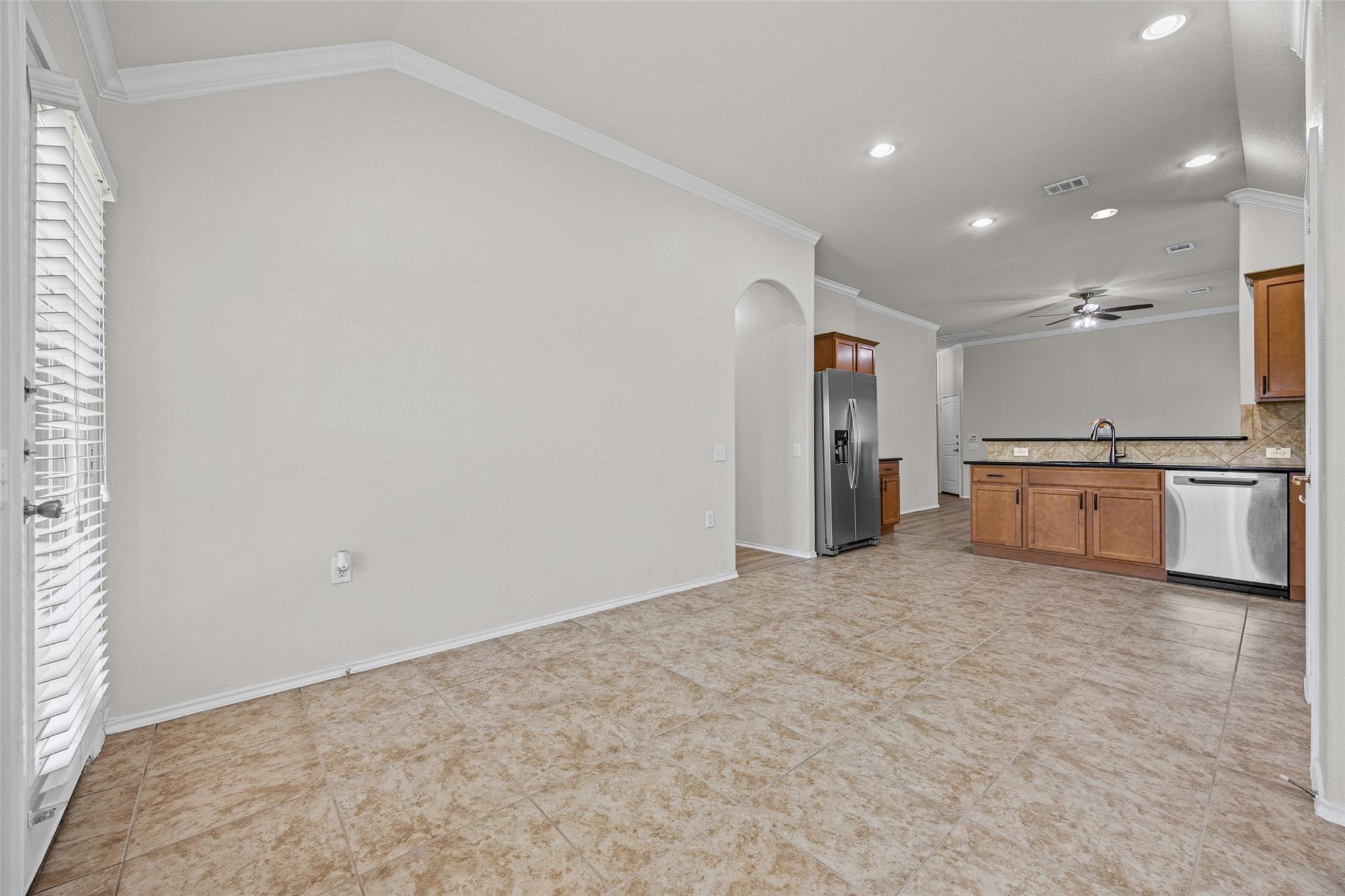 5833 Zachary Scott St Property Photo 11