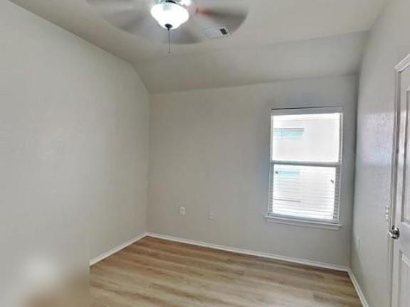 5833 Zachary Scott St Property Photo 15