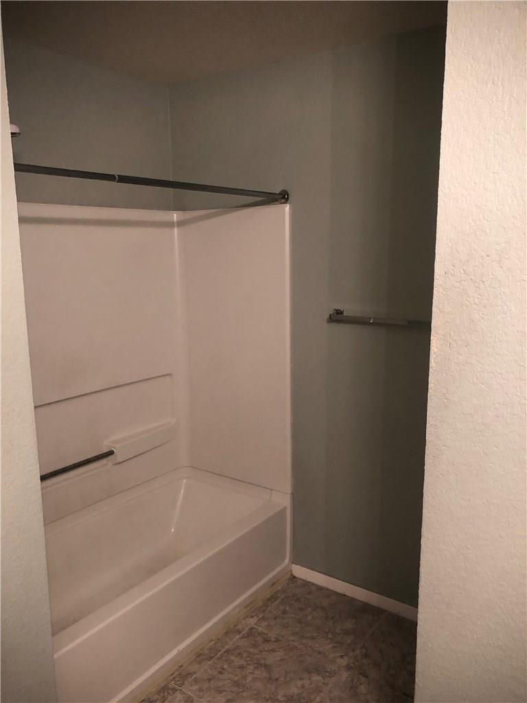 2105 Tranquilo Trl Property Photo 19
