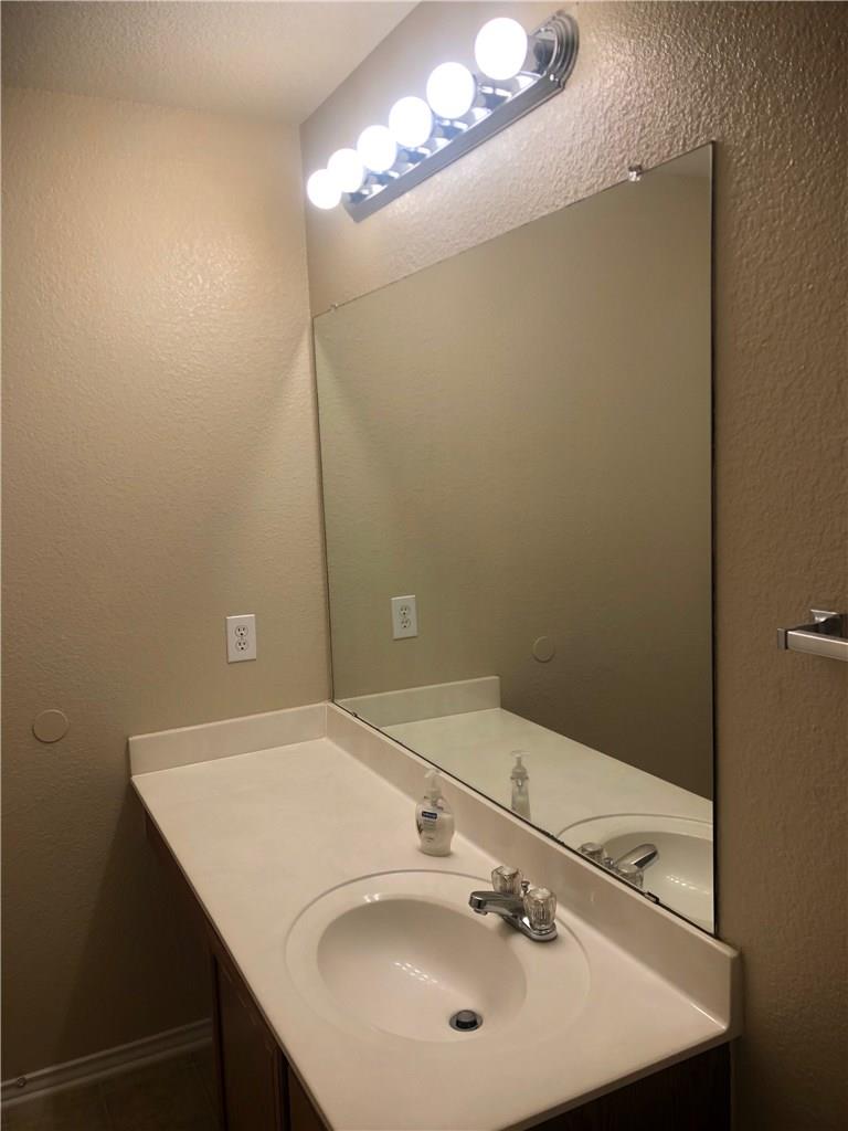 2105 Tranquilo Trl Property Photo 30
