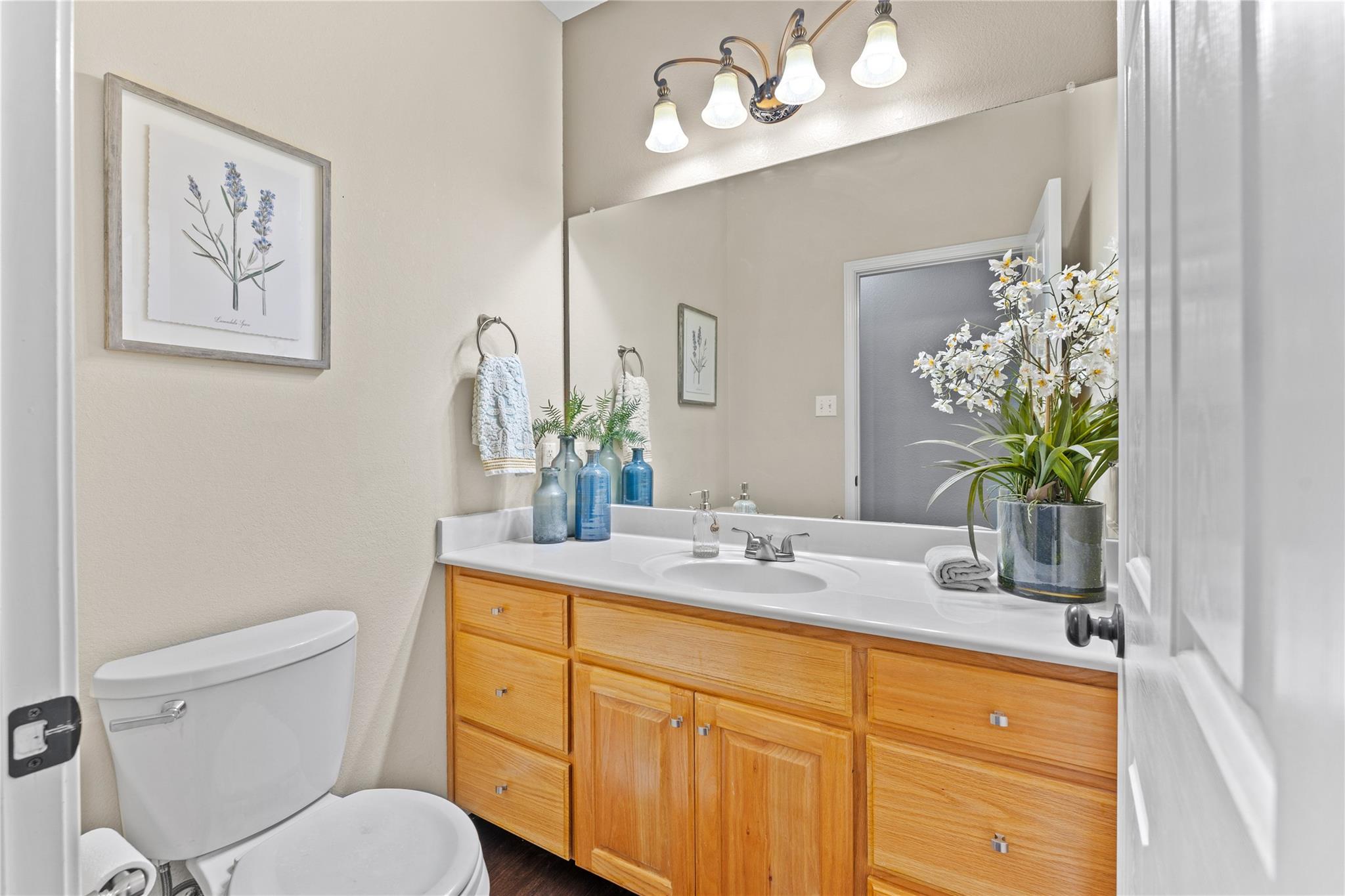 16047 Charlya Dr Property Photo 24