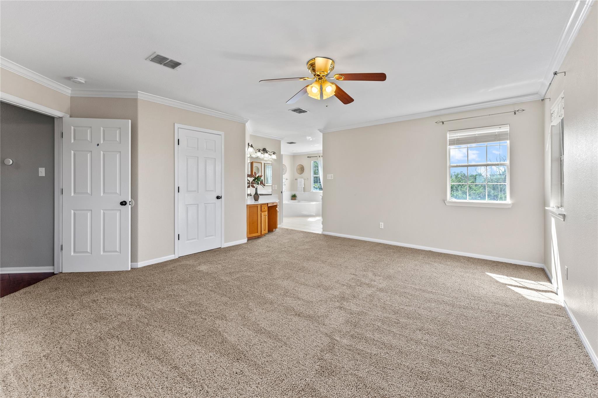 16047 Charlya Dr Property Photo 35