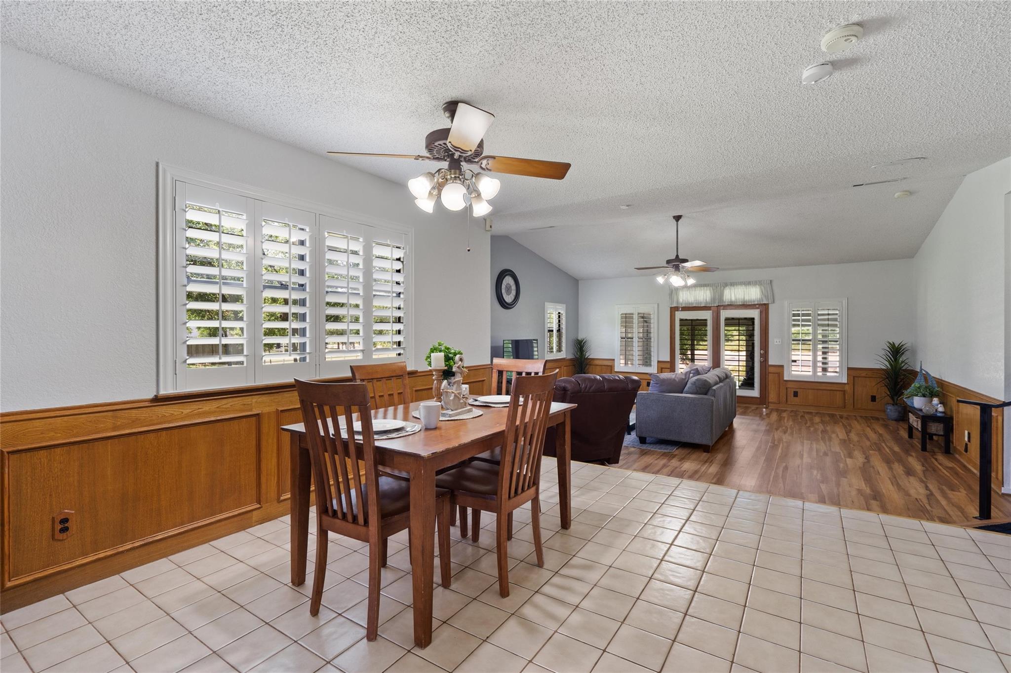 6448 River Oaks Dr Property Photo 11