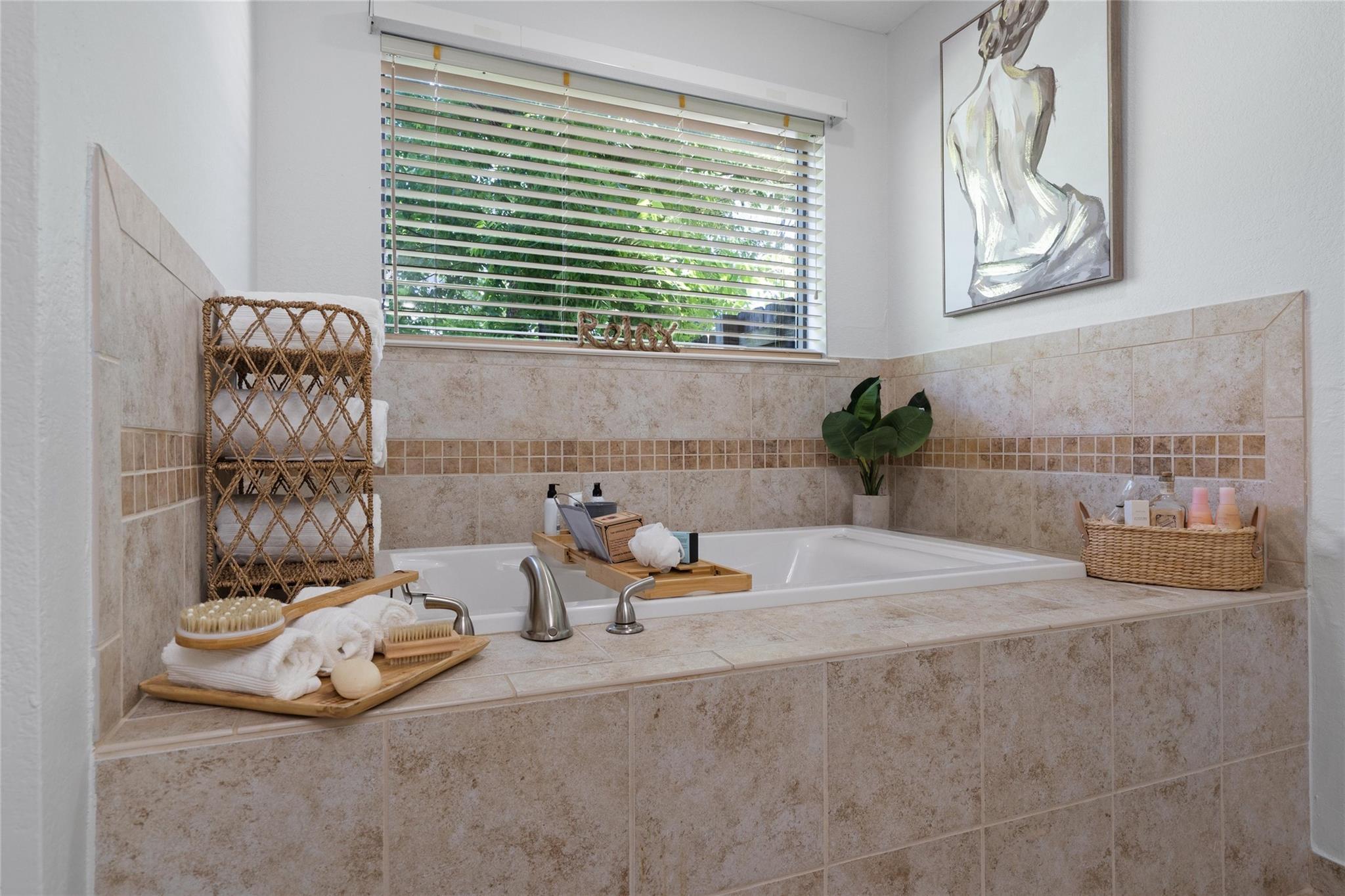 6448 River Oaks Dr Property Photo 25