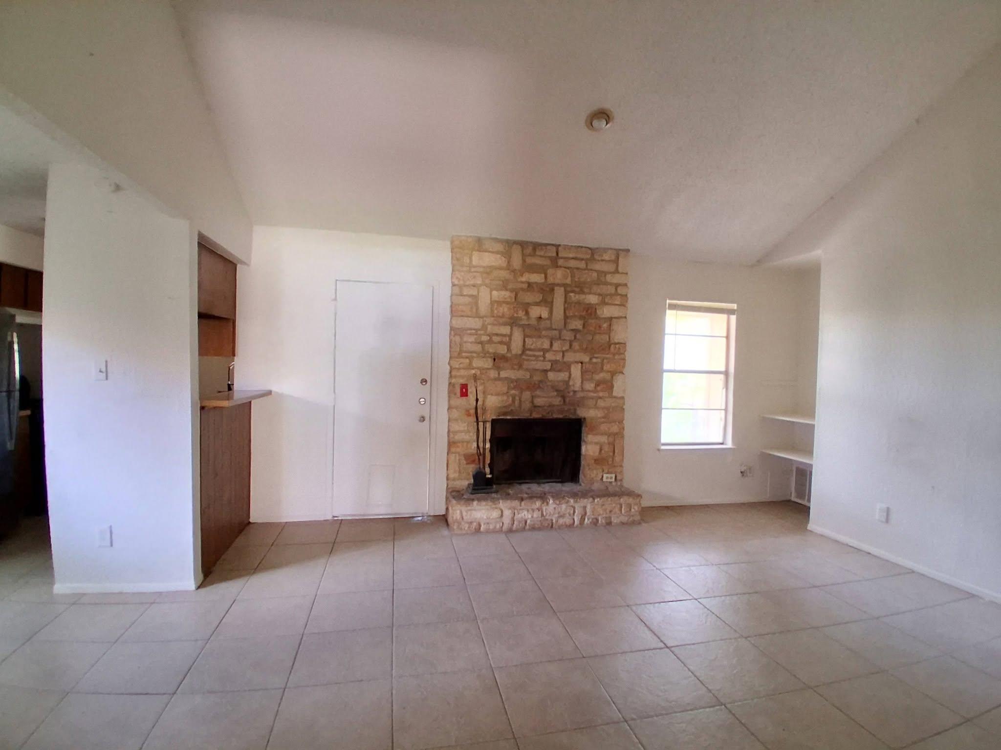803 Sirocco Dr #a Property Photo 5