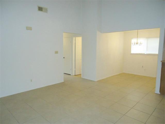 803 Sirocco Dr #a Property Photo 10