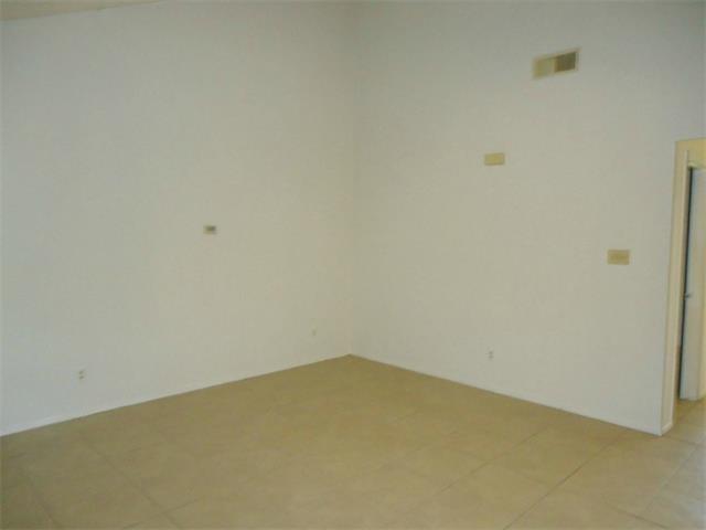 803 Sirocco Dr #a Property Photo 15