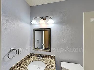 1209 Marigold Way Property Photo 18