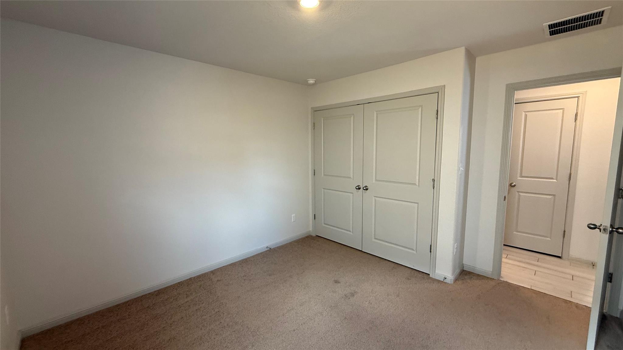 125 Woods Edge Ln Property Photo 14