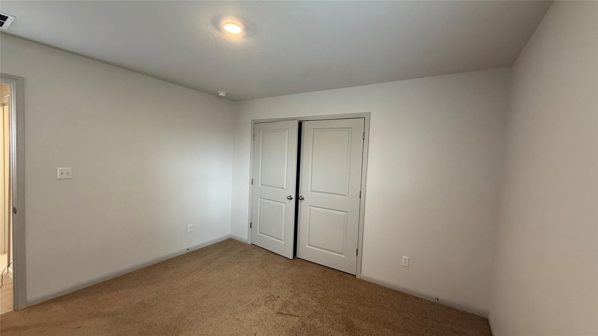 125 Woods Edge Ln Property Photo 15