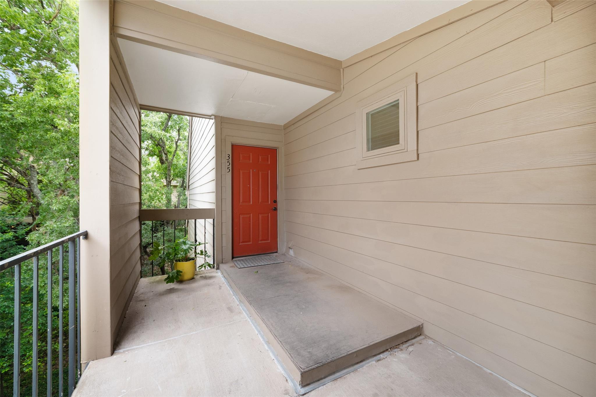 1135 Barton Hills Dr #355 Property Photo 2