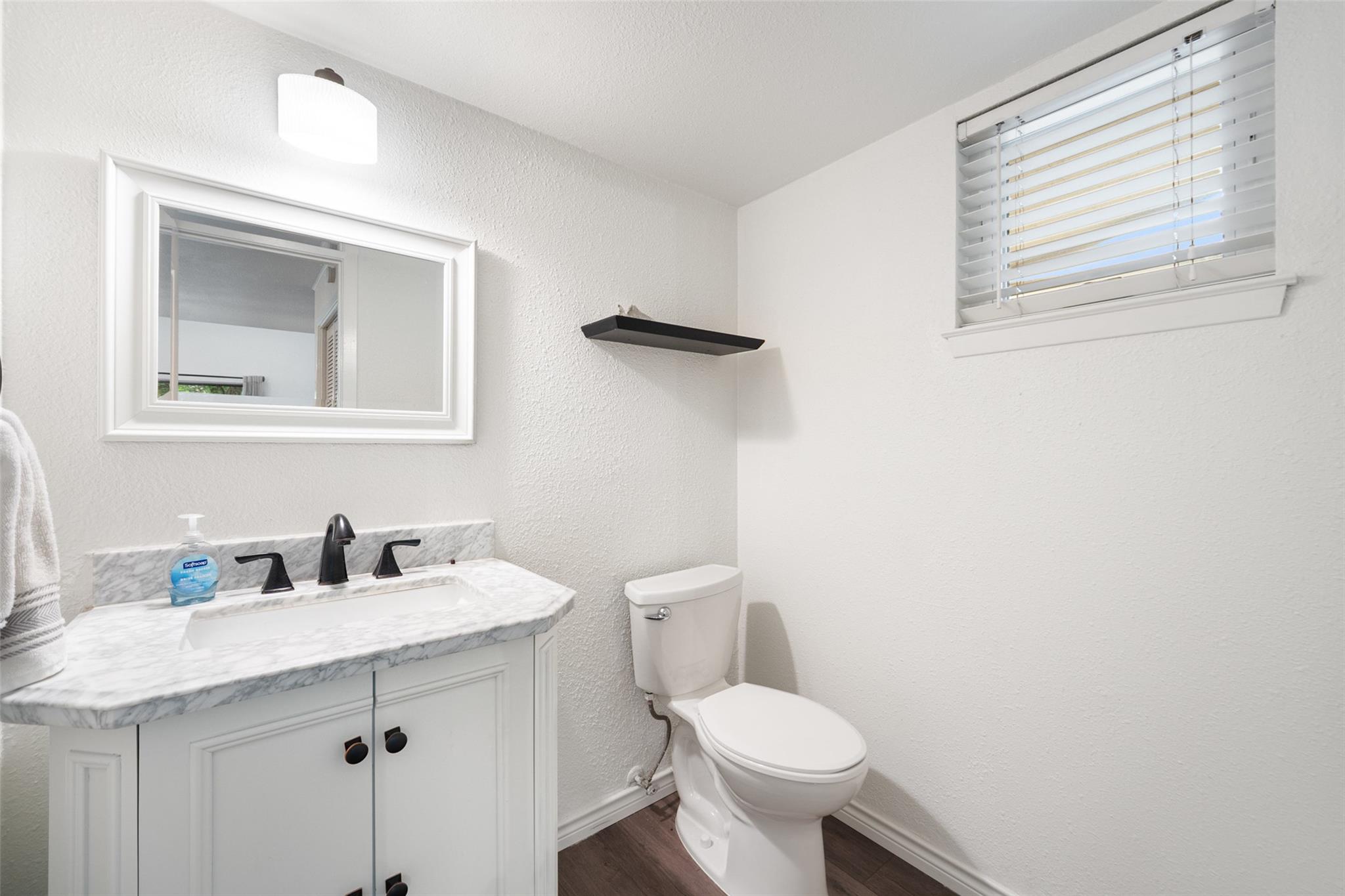 1135 Barton Hills Dr #355 Property Photo 10
