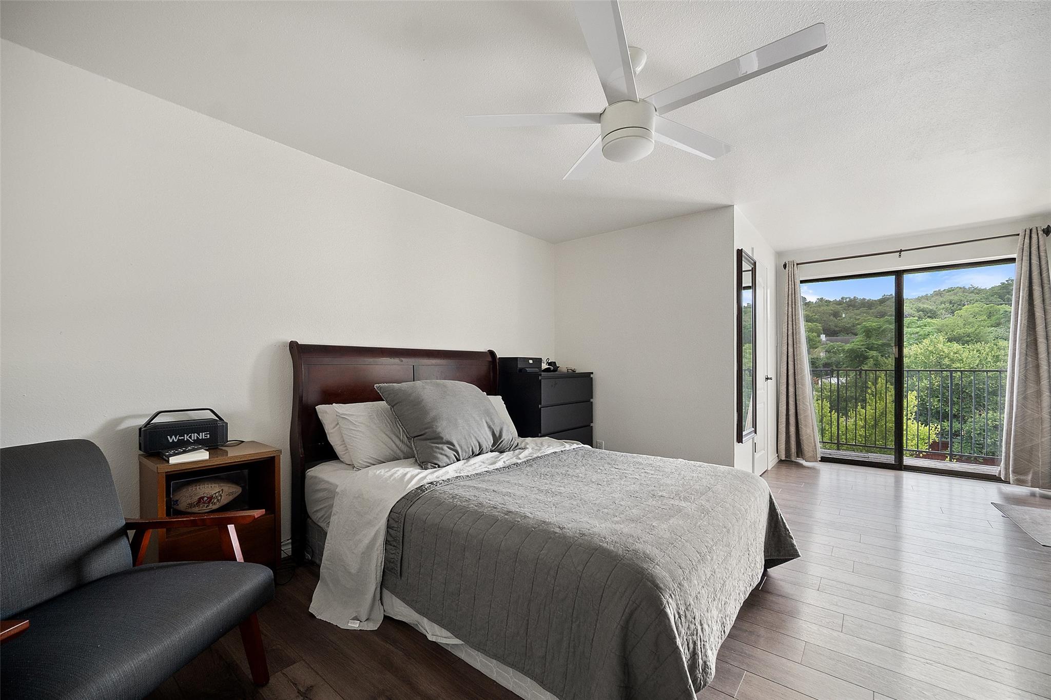 1135 Barton Hills Dr #355 Property Photo 14