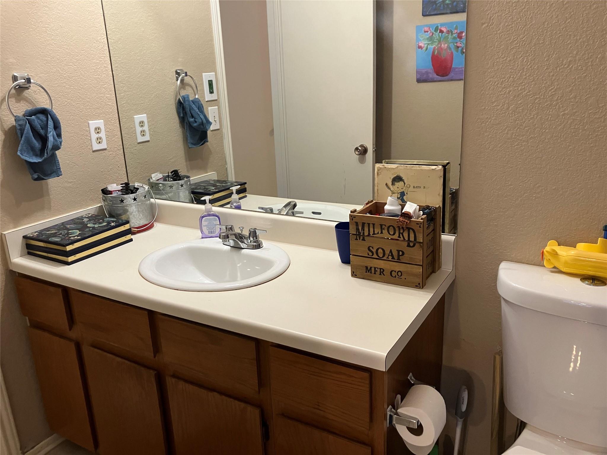 904 Cottonwood Cv Property Photo 15