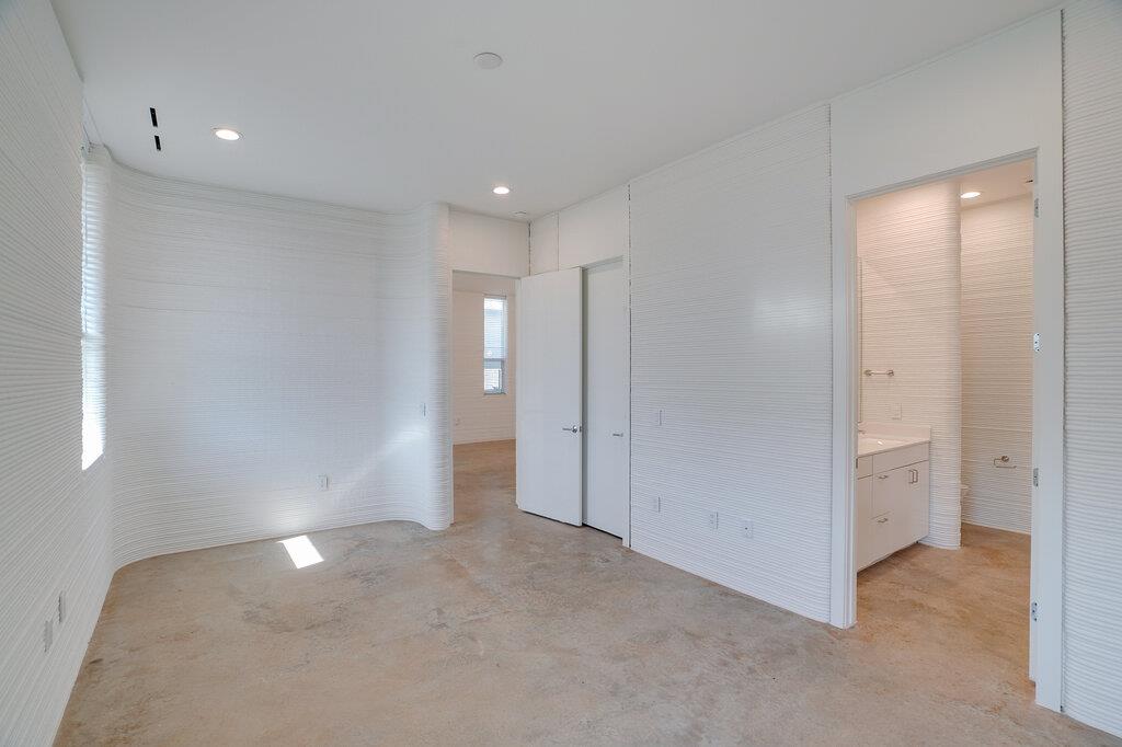 304 Painted Sunset Dr Property Photo 15