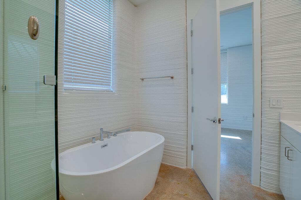 304 Painted Sunset Dr Property Photo 17