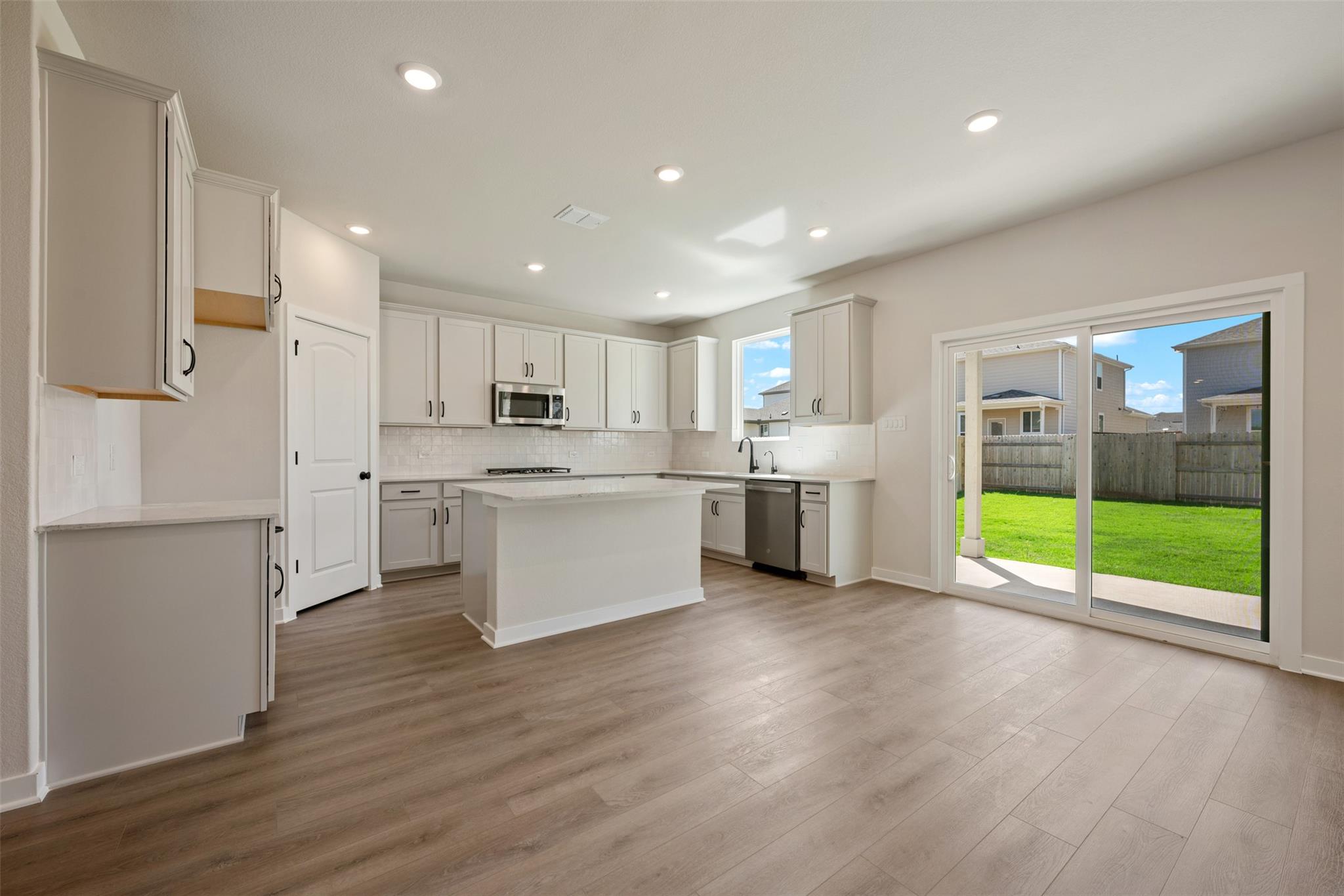 121 Jans Way Property Photo 15