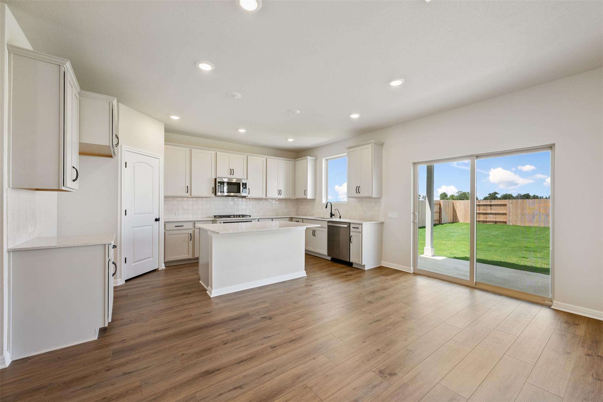 121 Jans Way Property Photo 17