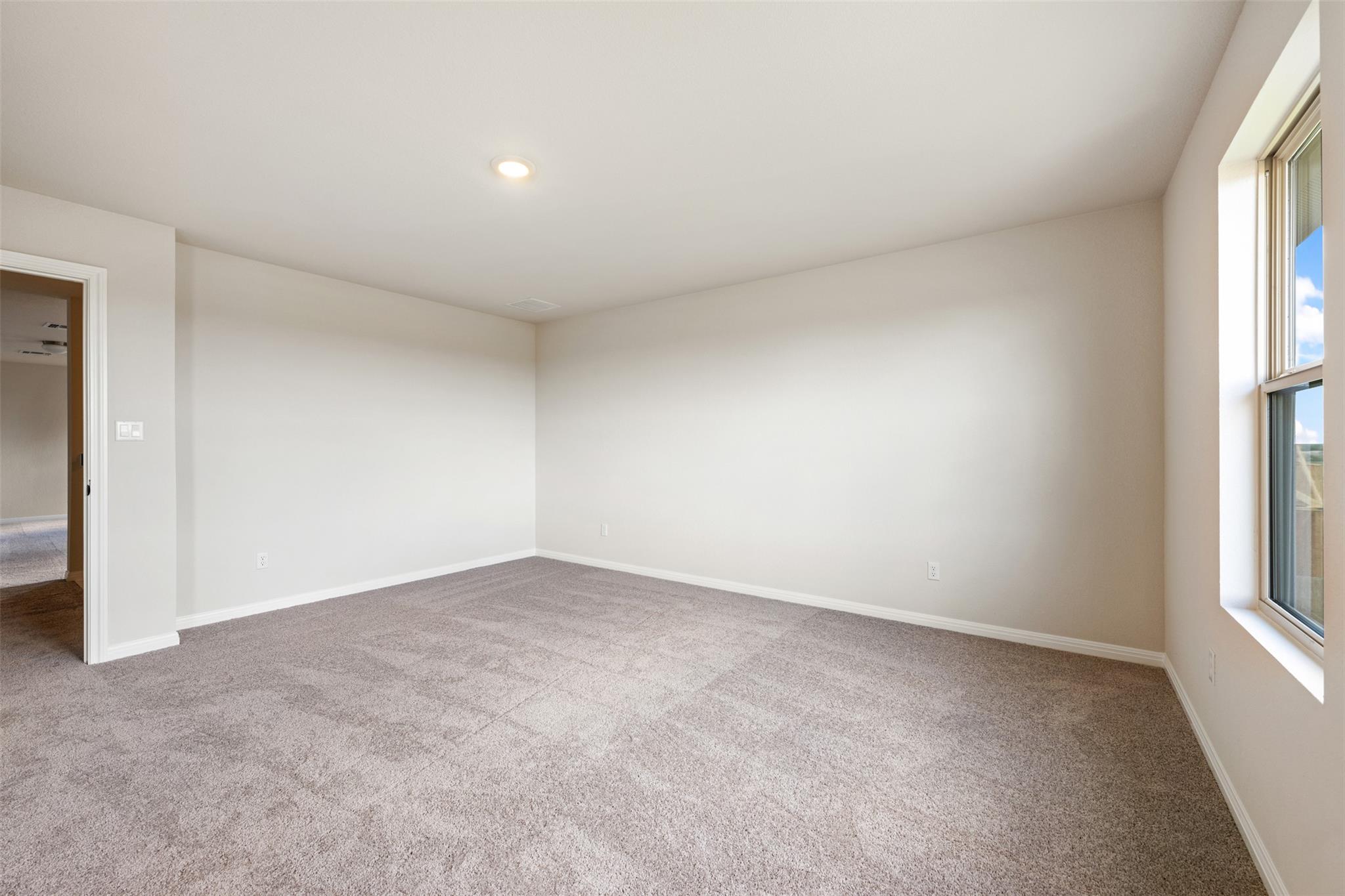 121 Jans Way Property Photo 31