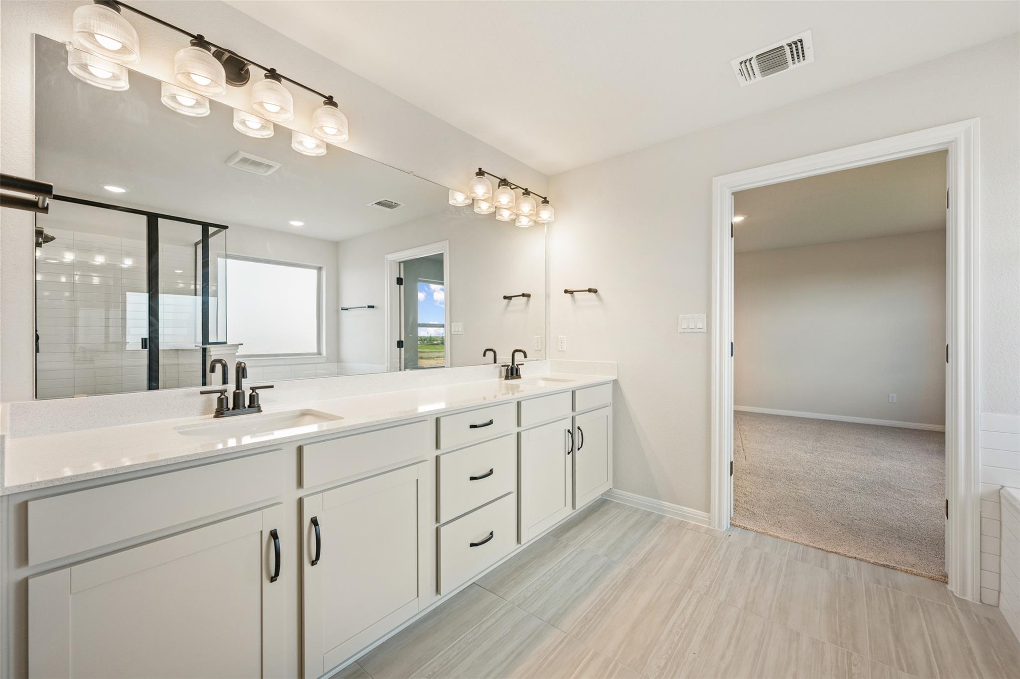 121 Jans Way Property Photo 33
