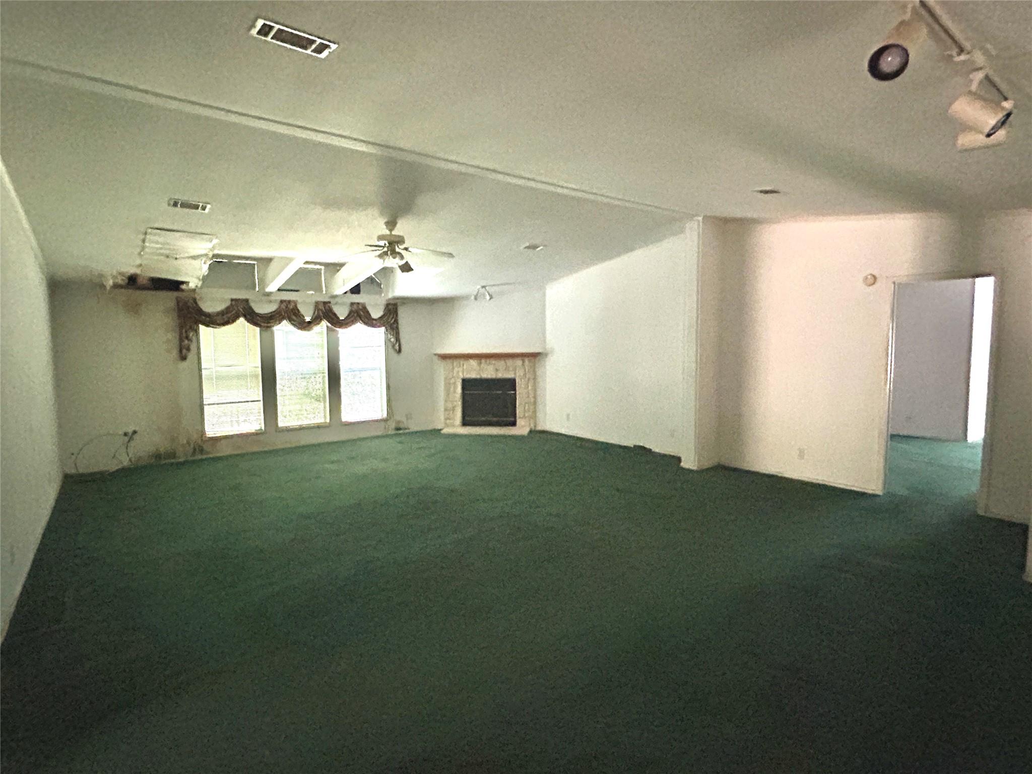 223 Foothill Rd Property Photo 5