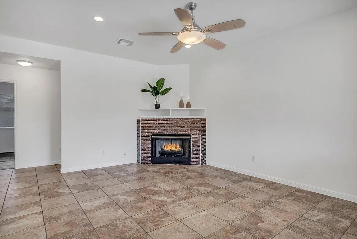 16601 Jadestone Dr Property Photo 15