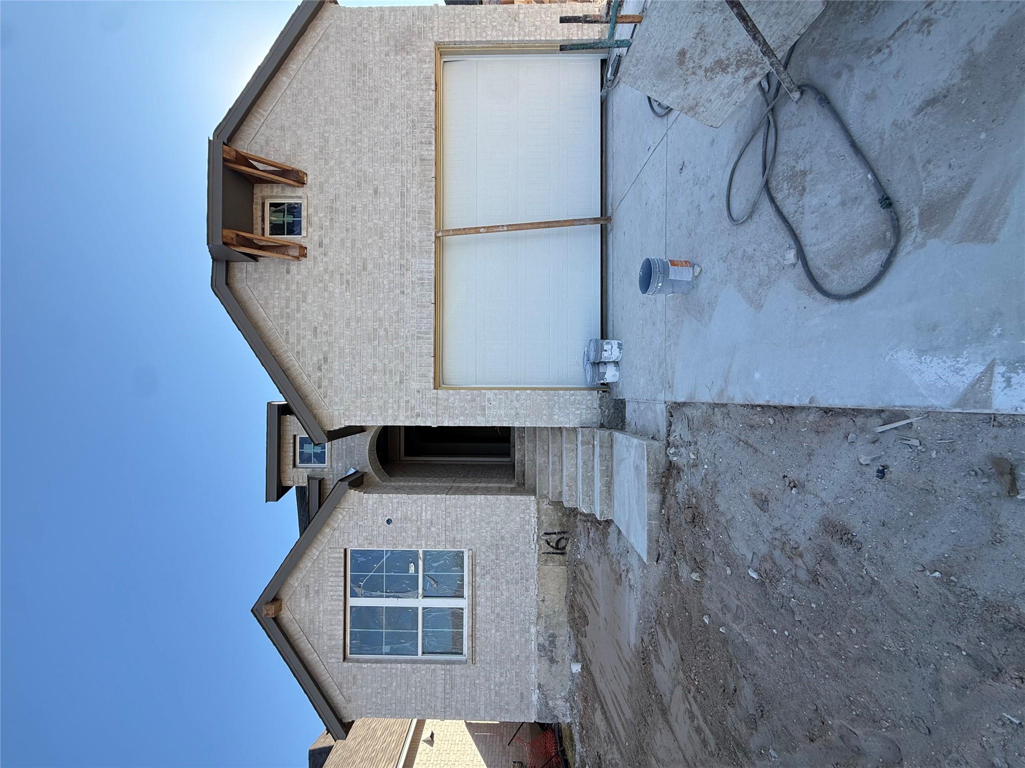 161 High Rock Pass Property Photo 2