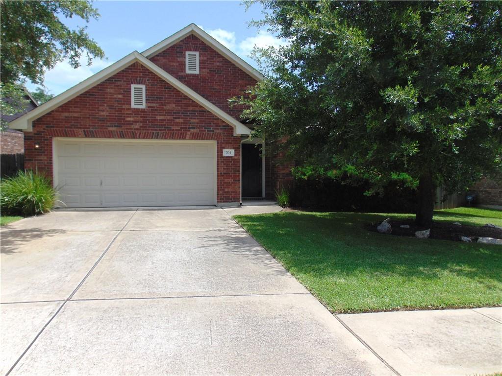 704 Coomes Pl Property Photo