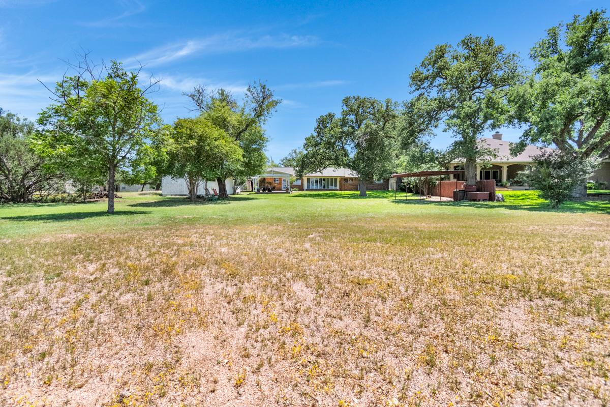 105 Agarita Dr Property Photo 15