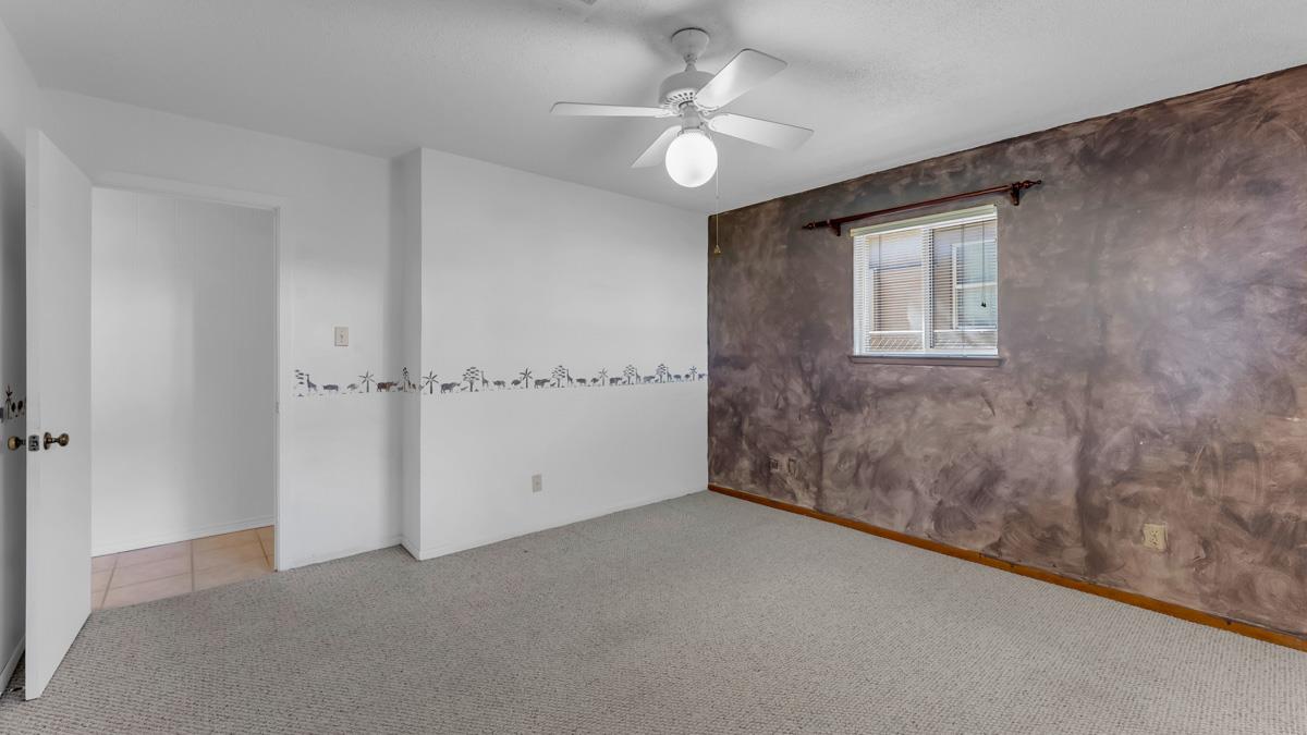 105 Agarita Dr Property Photo 35