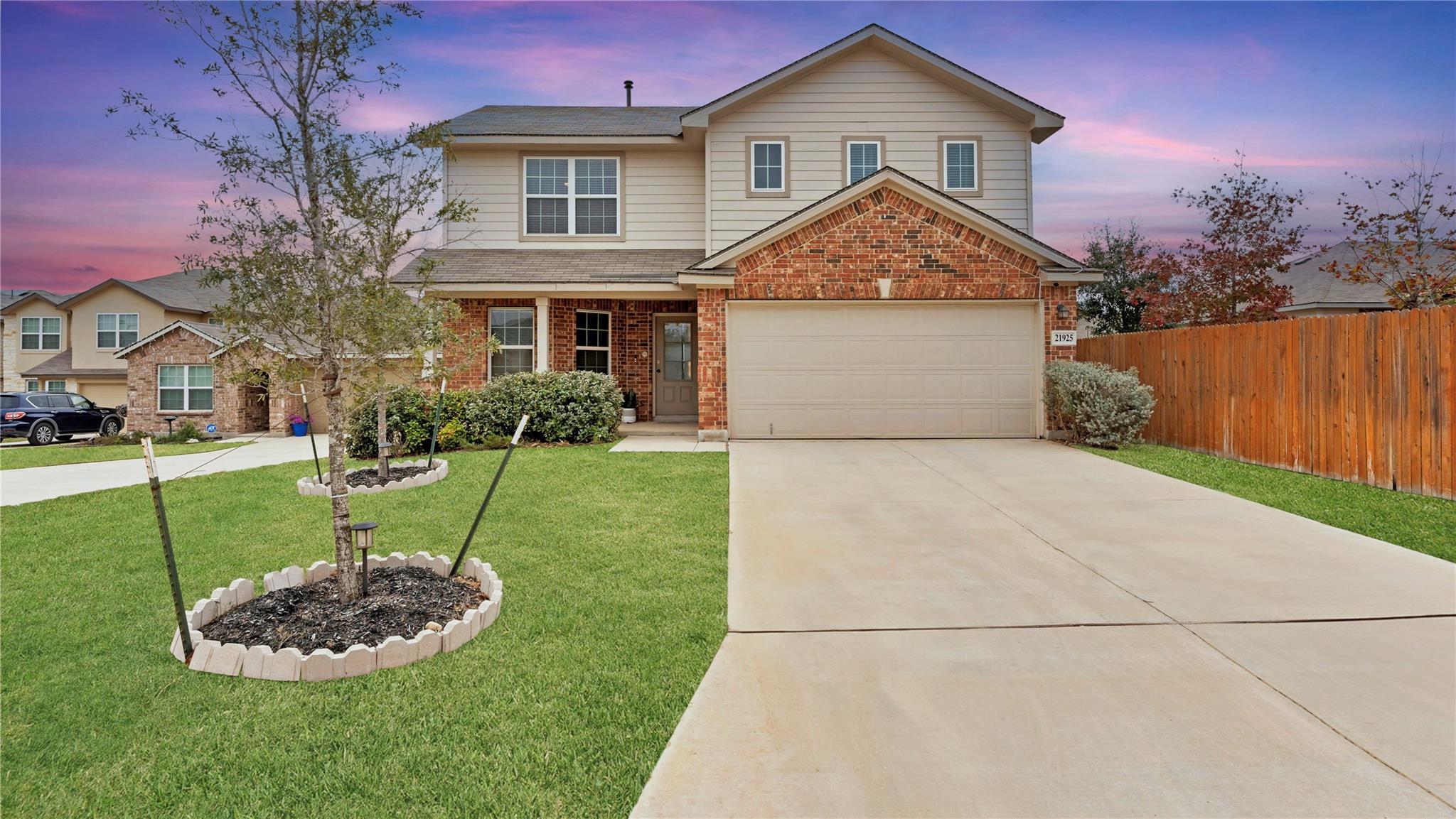 21925 Backspin Property Photo 1