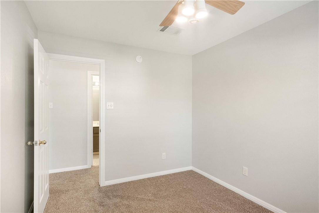 907 Clearwater Trl Property Photo 16