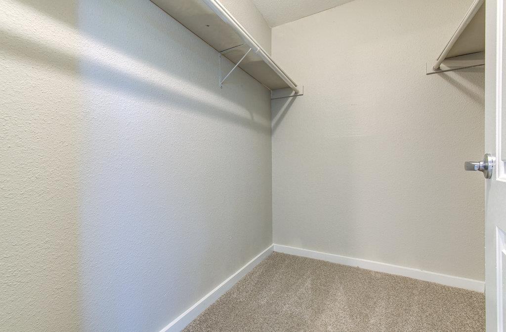 6607 Capriola Dr Property Photo 9