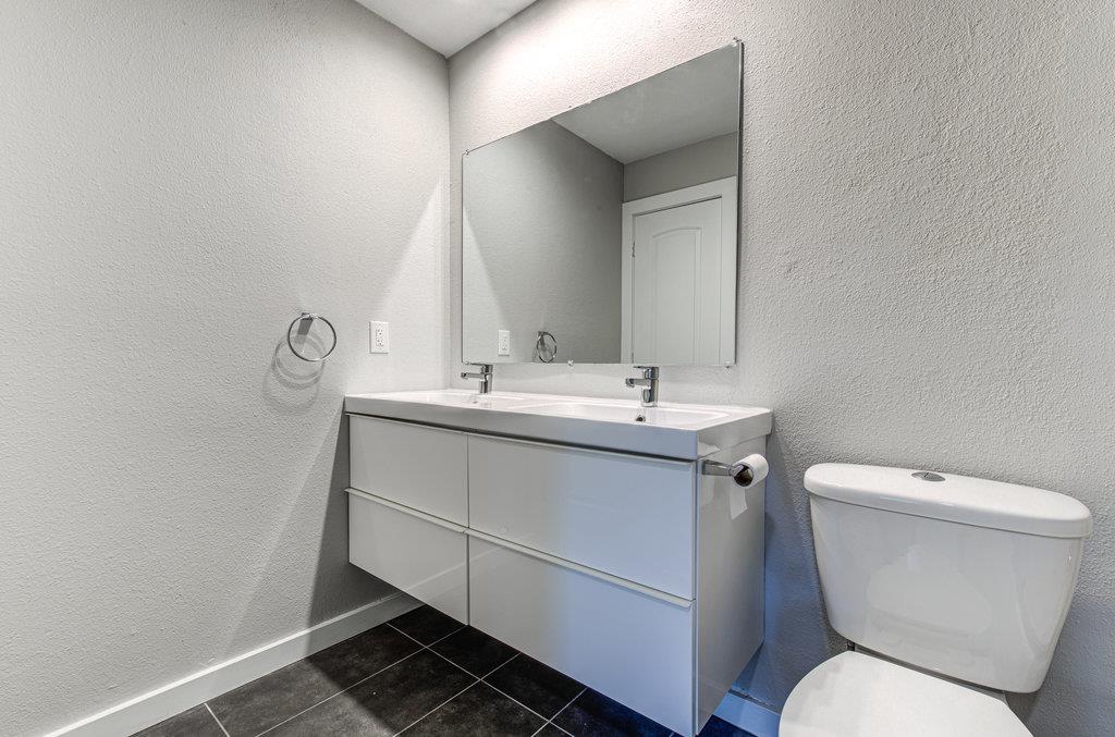 6607 Capriola Dr Property Photo 12