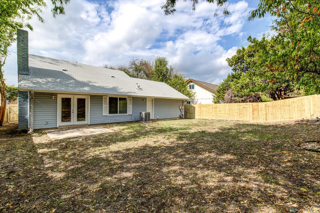 6607 Capriola Dr Property Photo 23