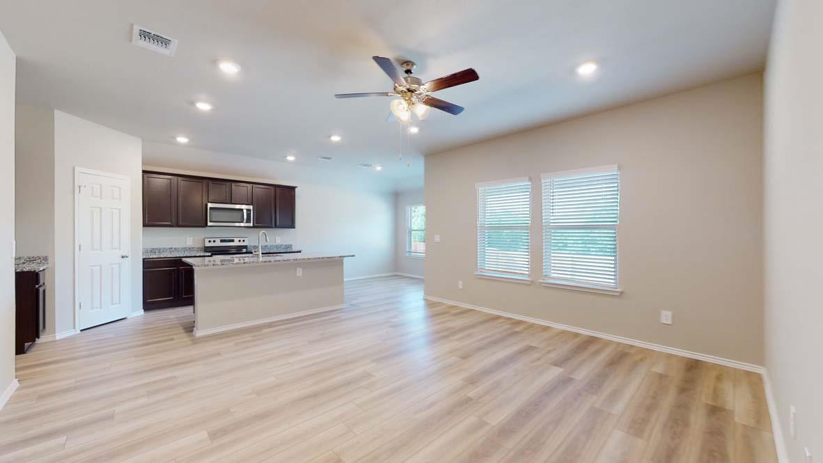 1412 Peppermint Dr Property Photo 9