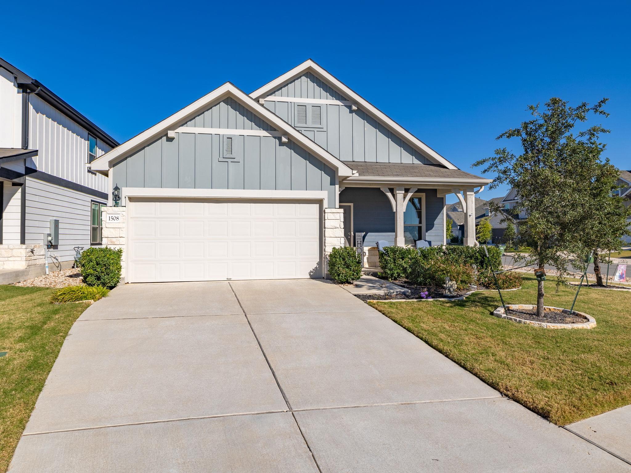 1508 Hope Ranch Rd Property Photo 1