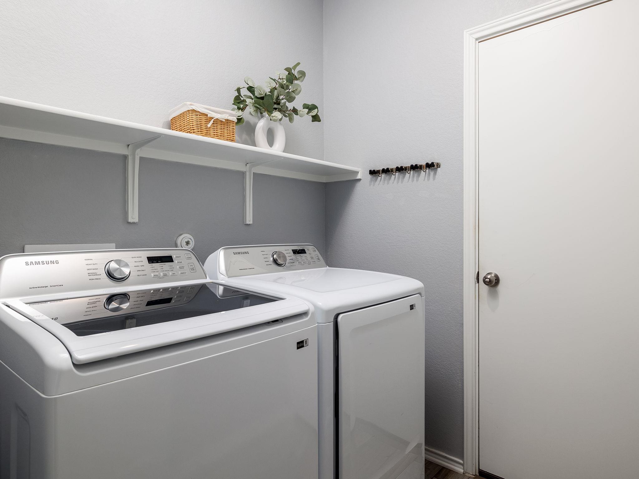 1508 Hope Ranch Rd Property Photo 24