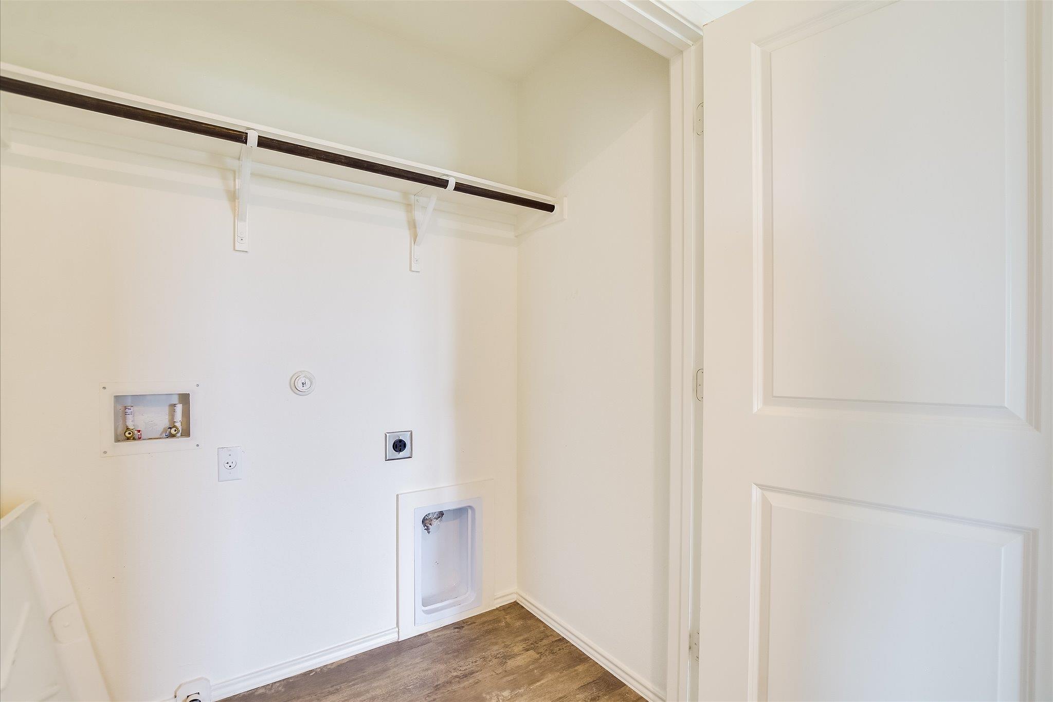 15401 Solstice Cv Property Photo 10