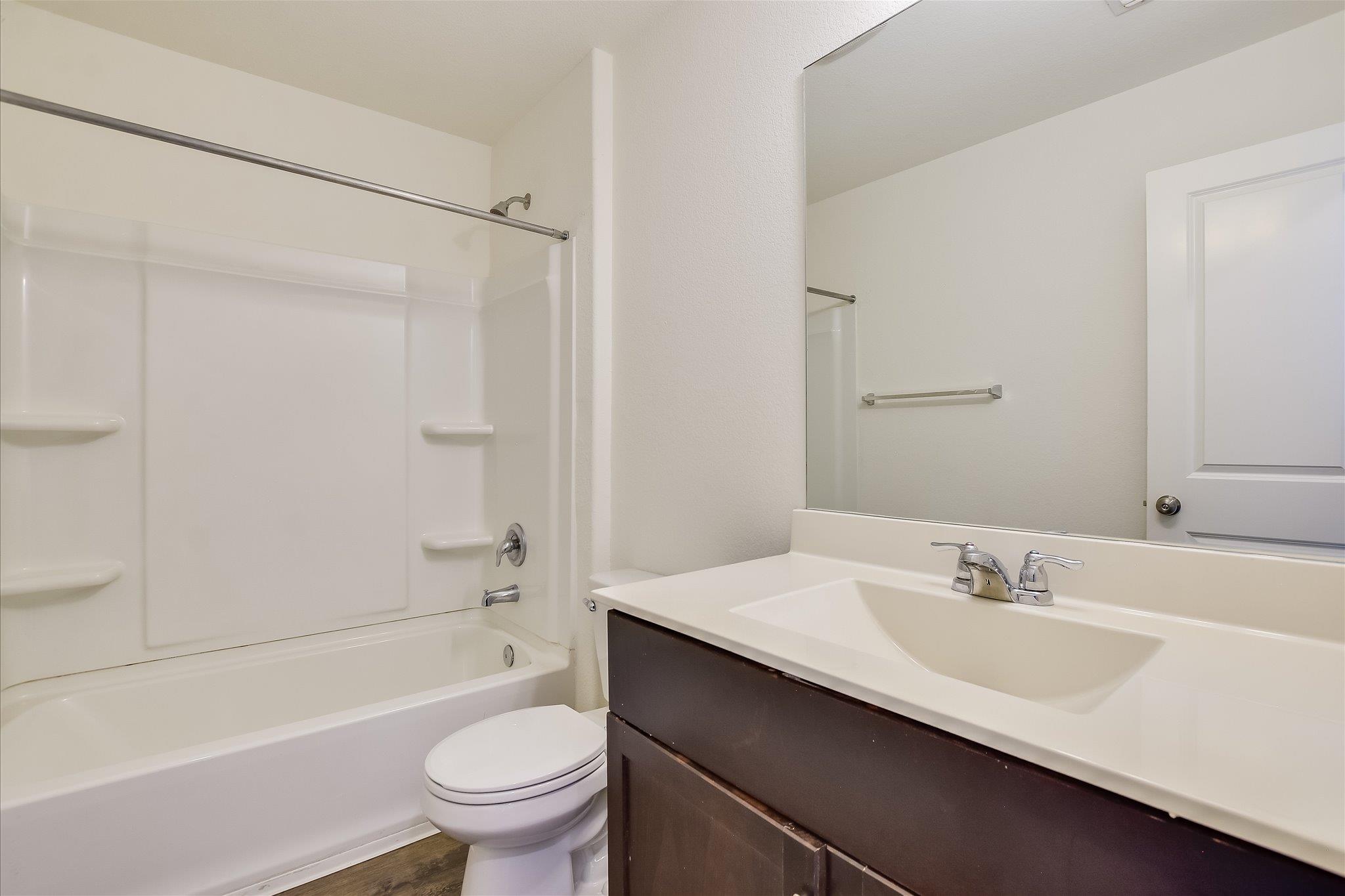 15401 Solstice Cv Property Photo 16