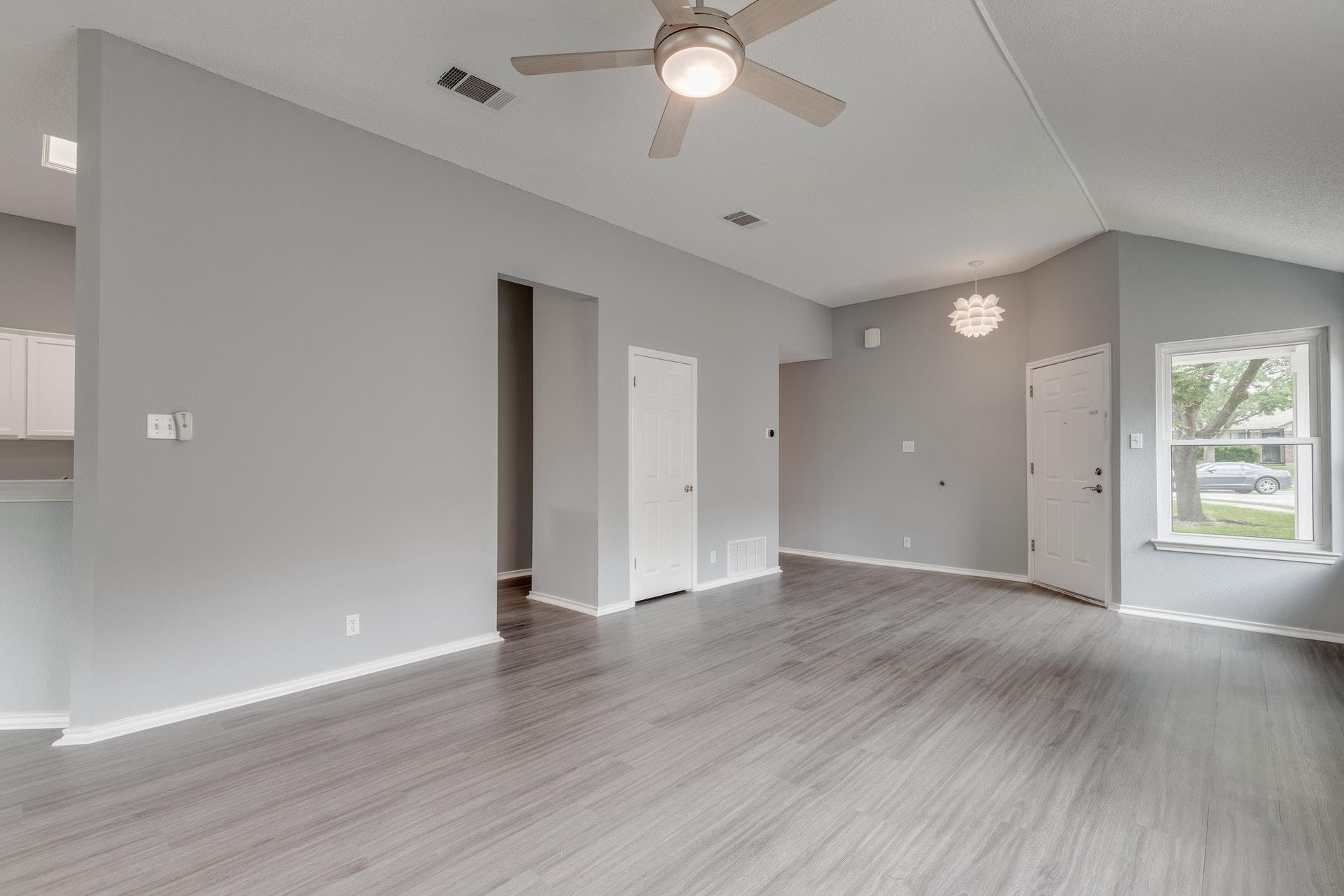 16809 Bailey Jean Dr Property Photo 4