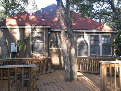 2830 San Gabriel St #a Property Photo 2