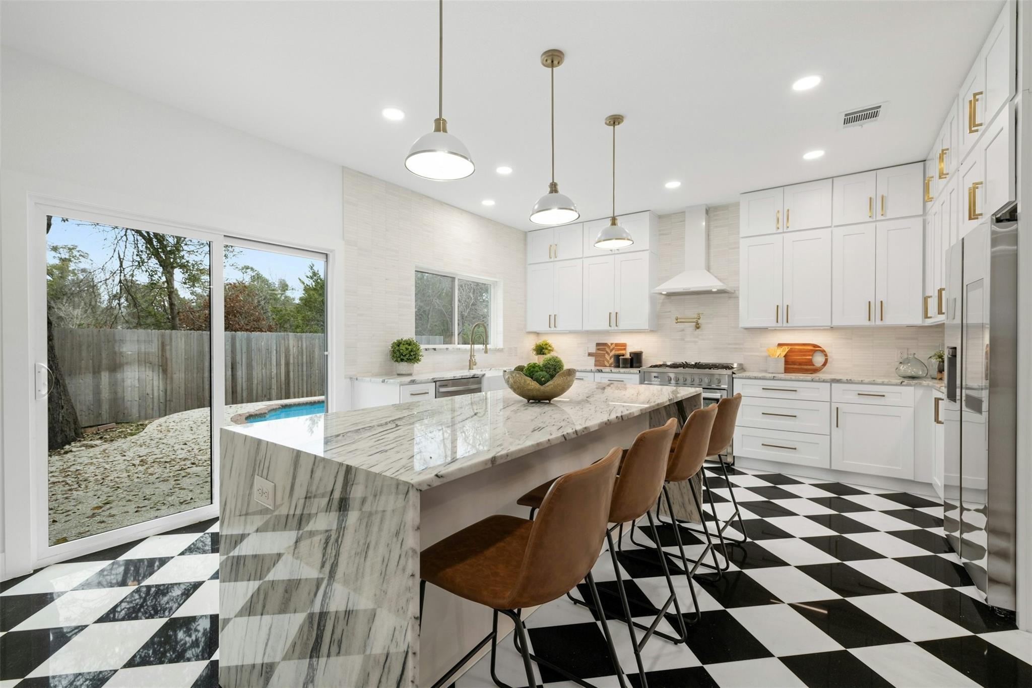 811 Dogwood Trl Property Photo 13