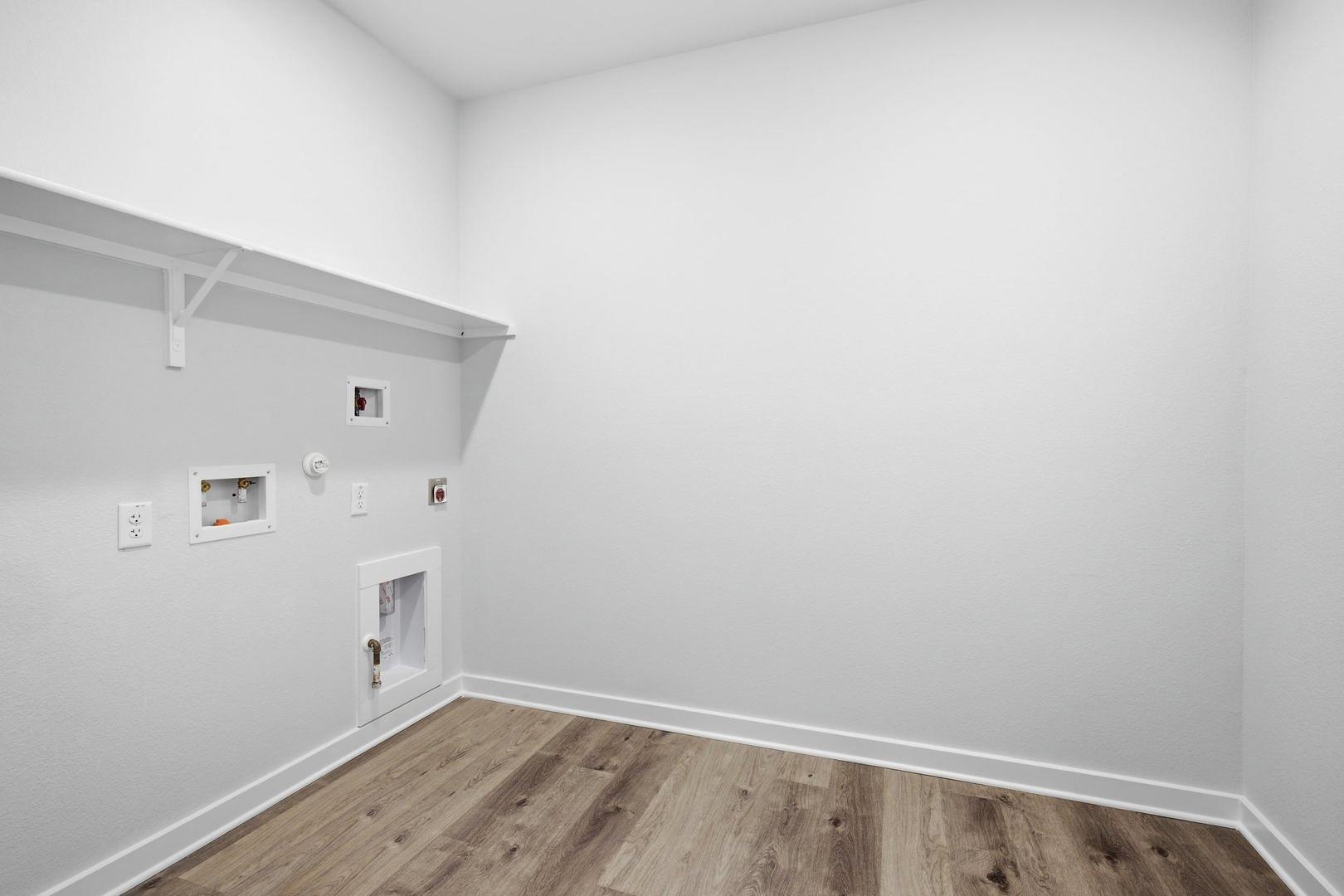 5428 San Pietro Dr Property Photo 3
