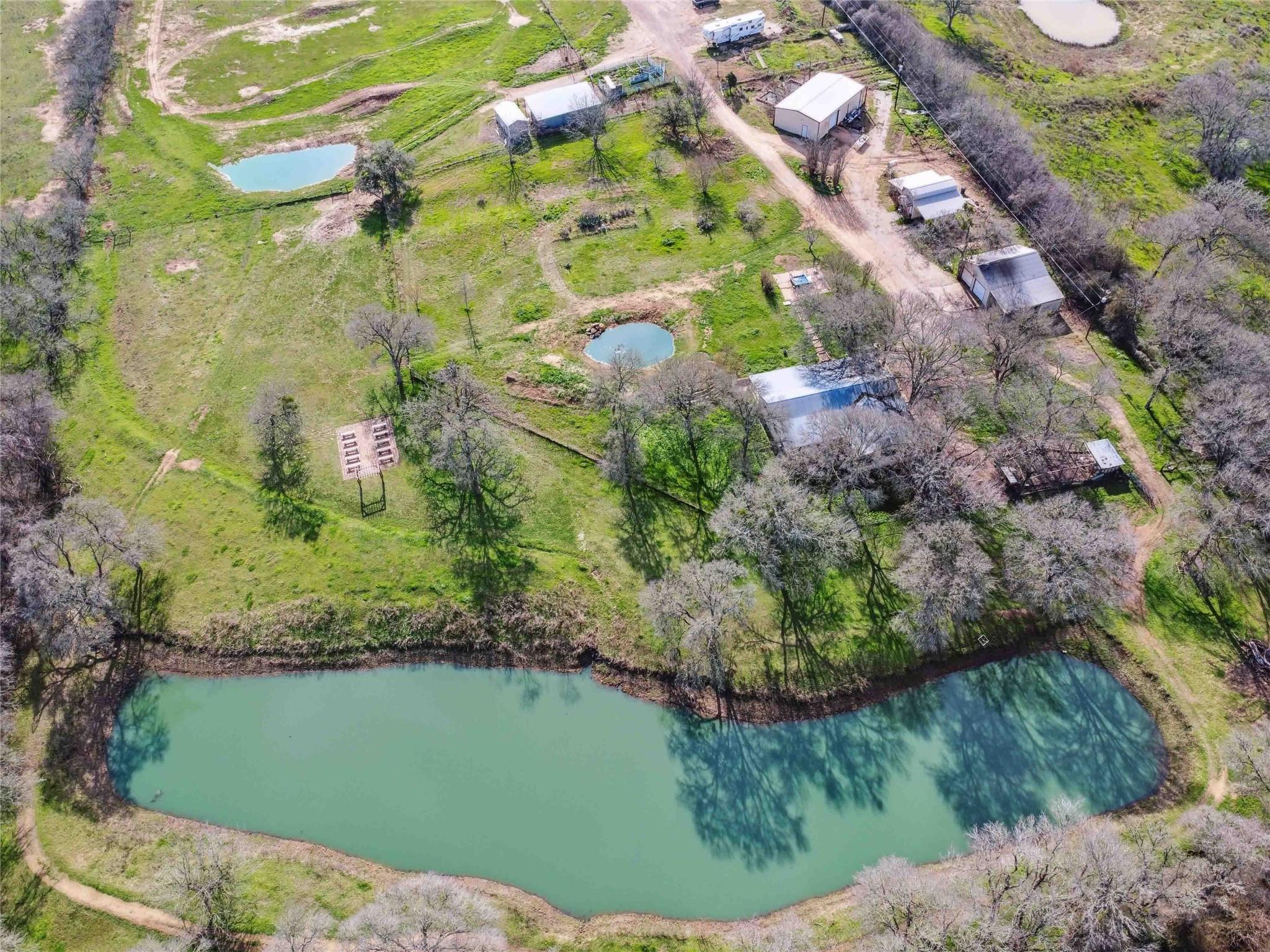 2048 Fm 812 Property Photo 9