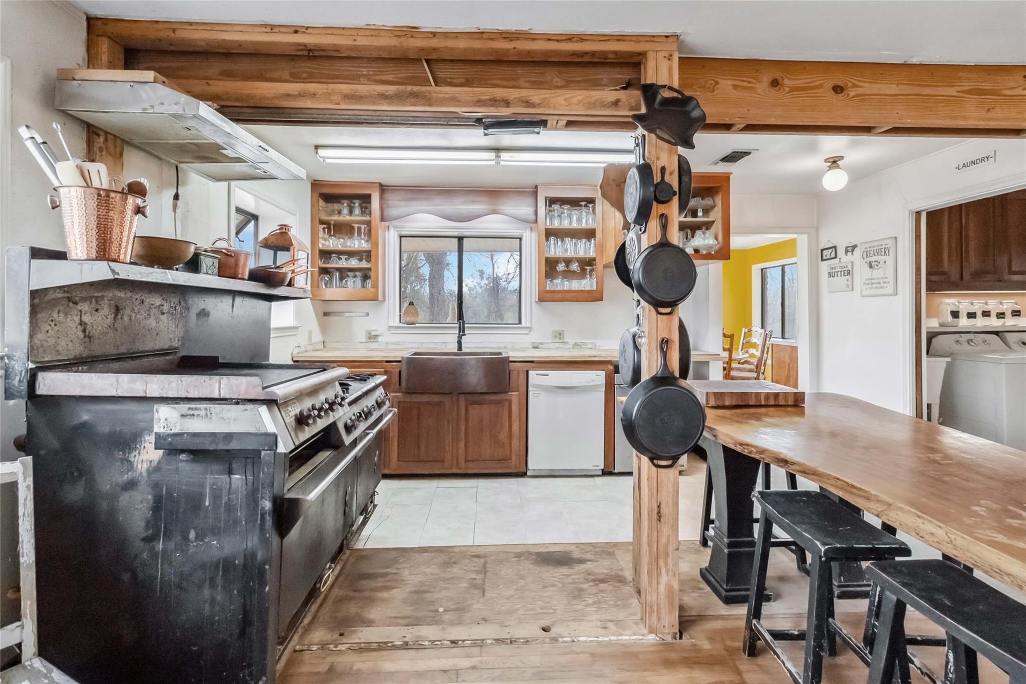 2048 Fm 812 Property Photo 18