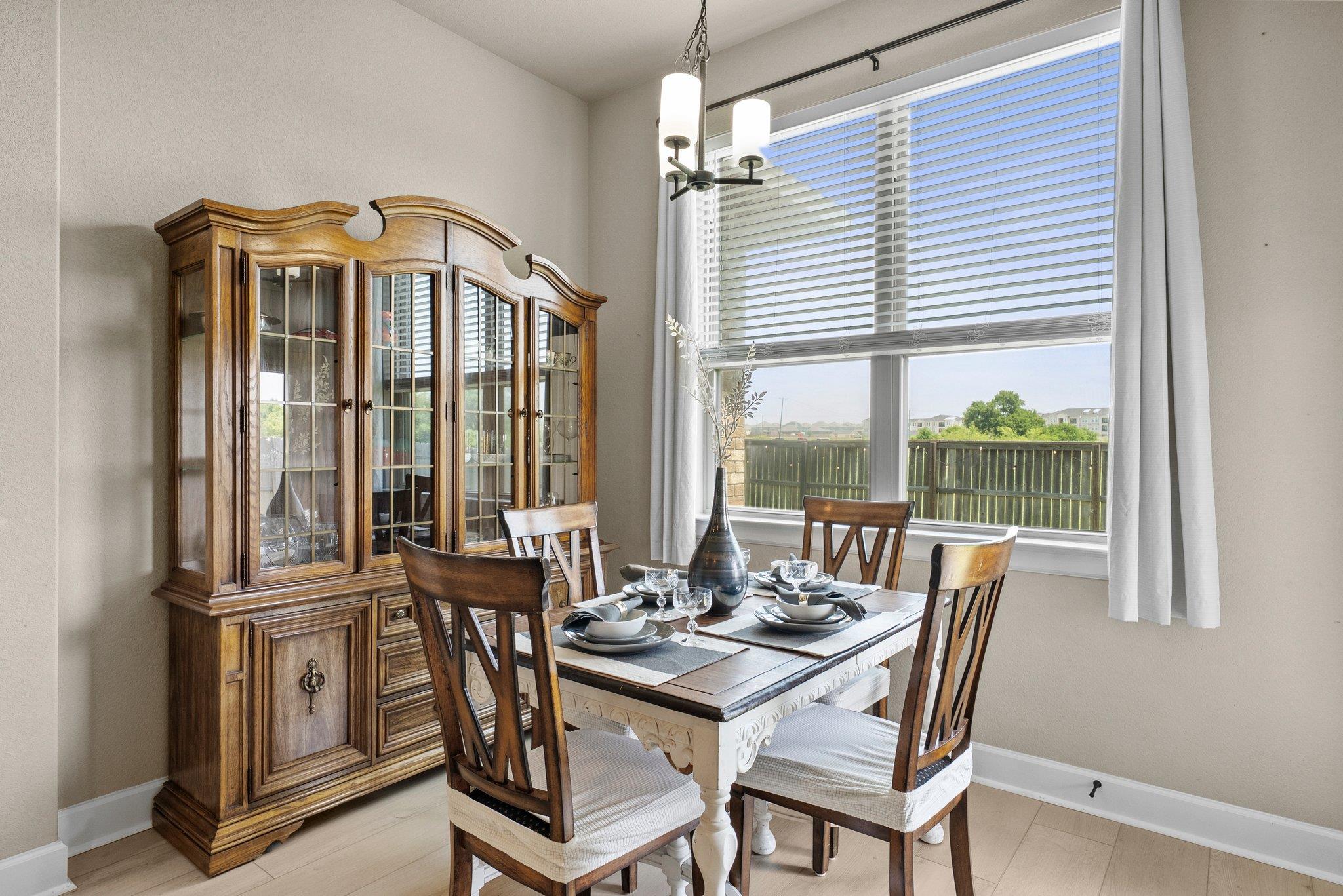 3328 Balboa Way Property Photo 15