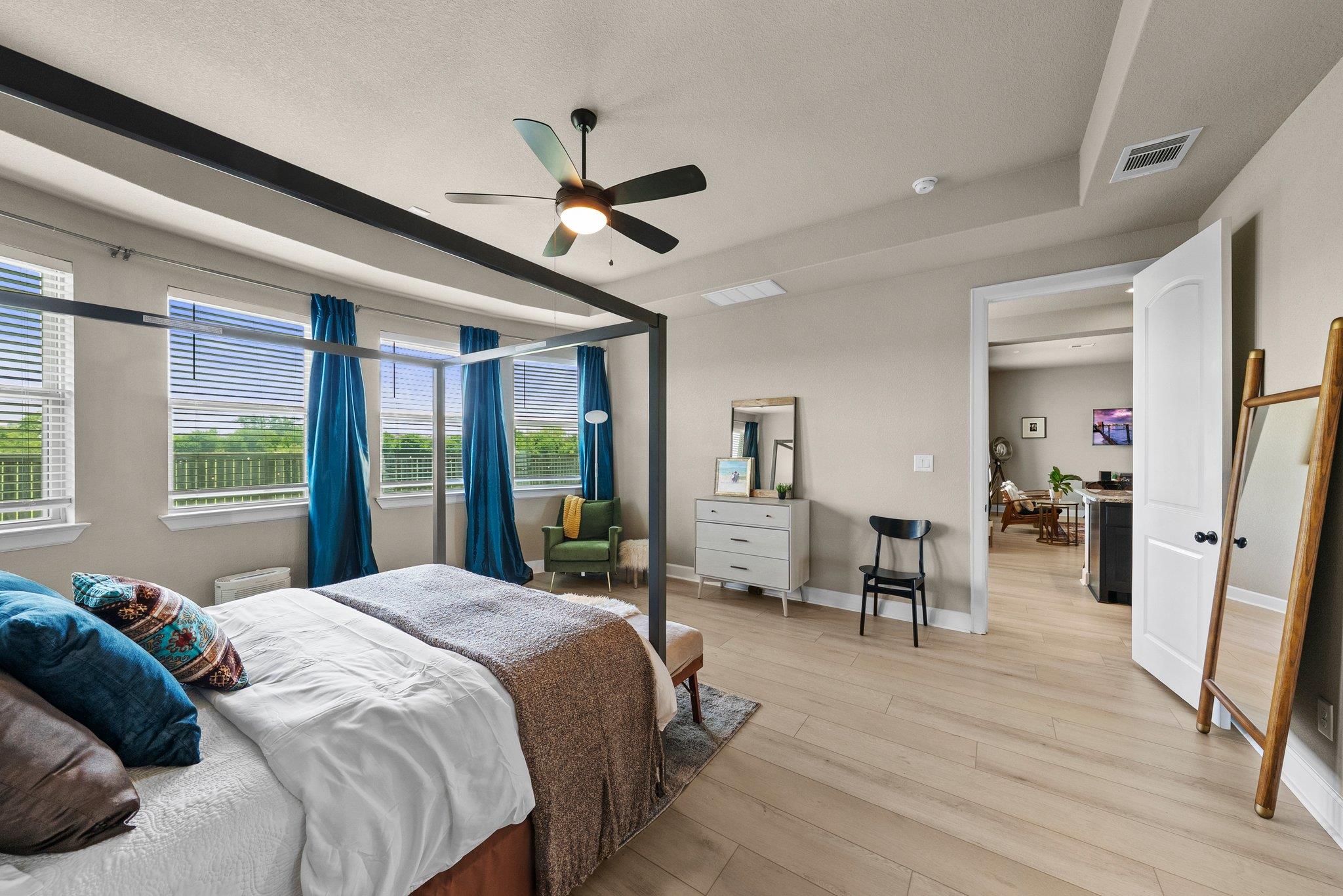 3328 Balboa Way Property Photo 20